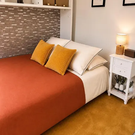 Parenthese Chic A فندق مبيت وإفطار باريس